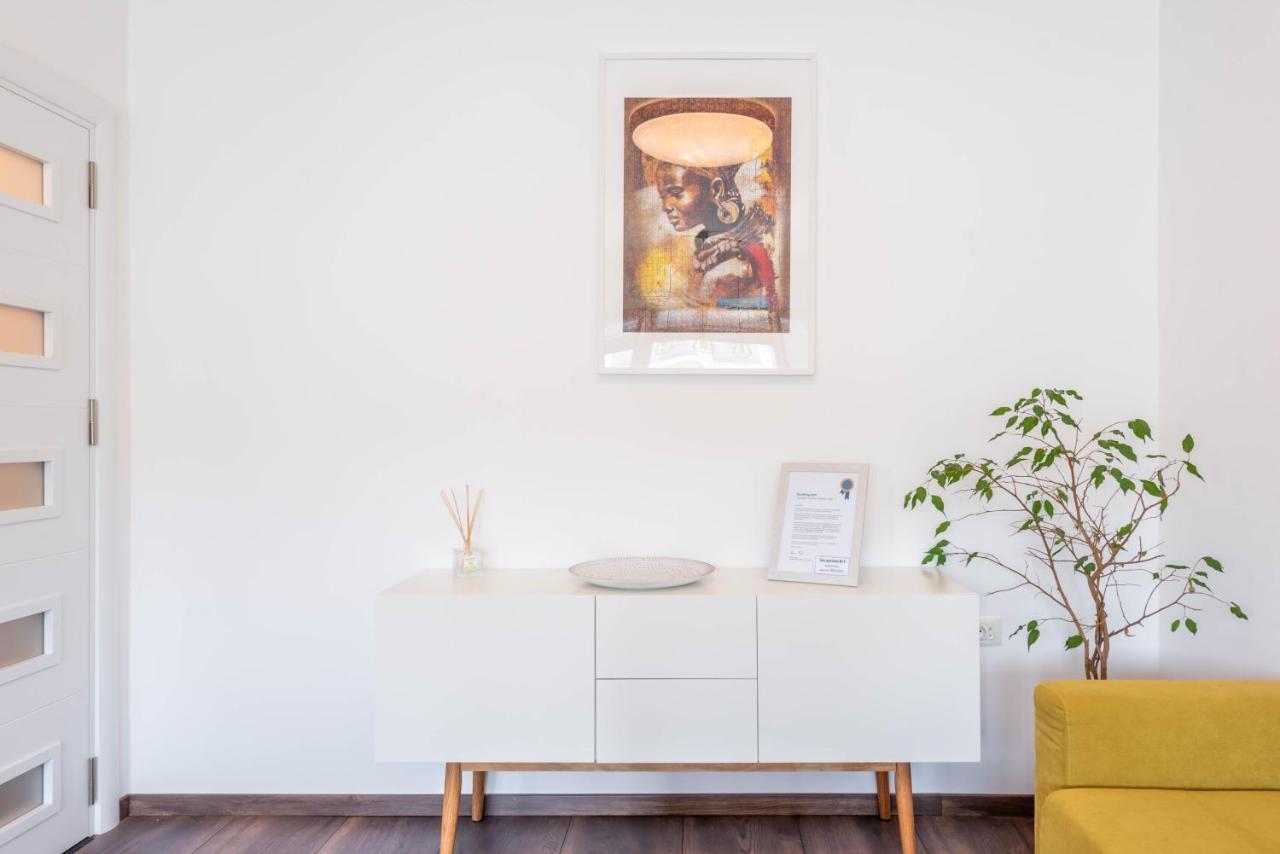 Cosy Apartment In Central 바르나 외부 사진