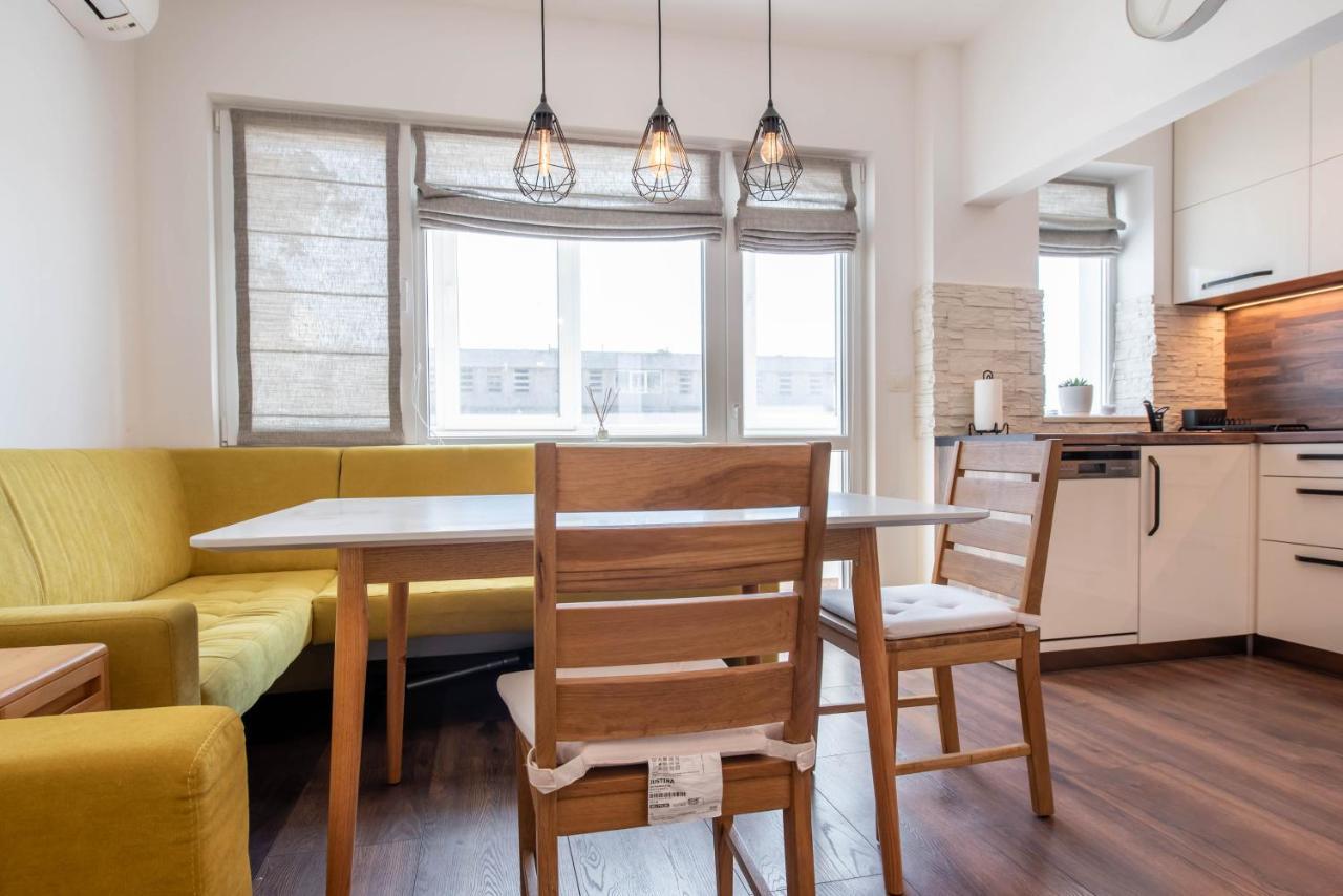 Cosy Apartment In Central 바르나 외부 사진