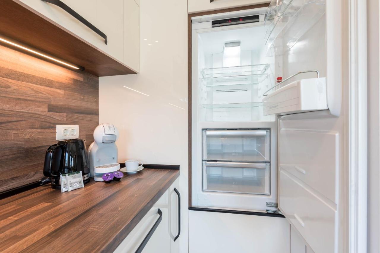 Cosy Apartment In Central 바르나 외부 사진